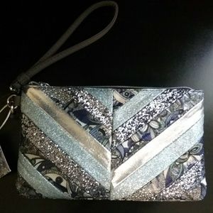 Sakroots charging wristlet